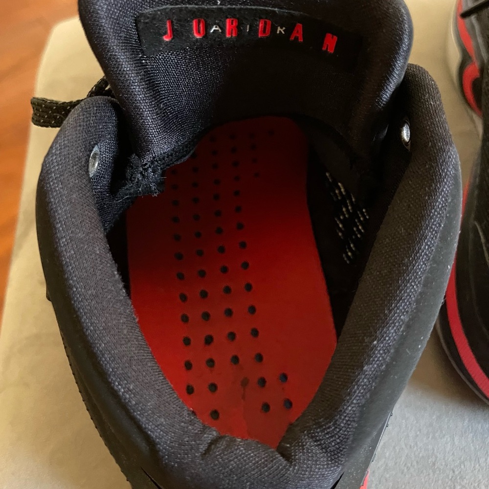 Nike Jordan Air Black and Red Sneakers Chunky Silhouette Size12 - Picture 7 of 13